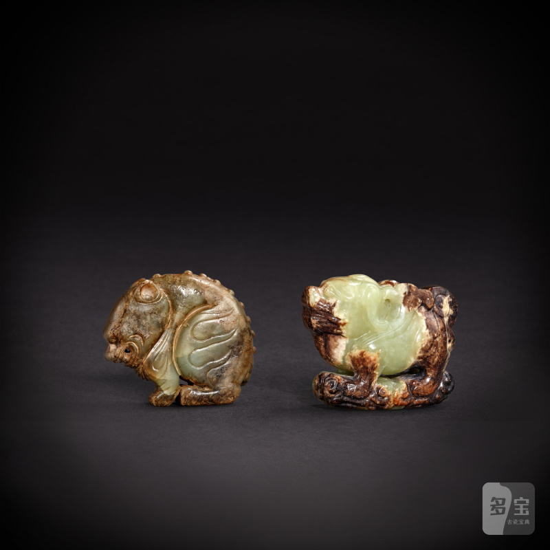 Two yellowish-celadon jade 'mythical beast' pendants, Ming dynasty | 明 青黃玉瑞獸珮兩件